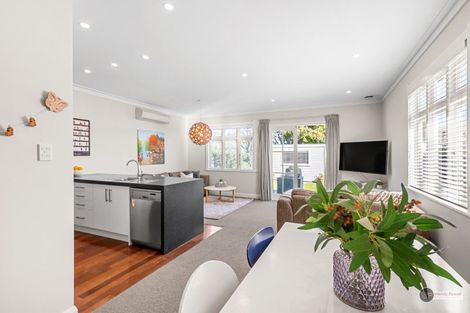 Photo of property in 34 Pilmuir Street, Hutt Central, Lower Hutt, 5010