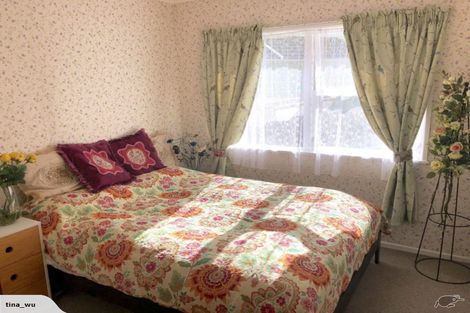 Photo of property in 122 Moore Street, Hillcrest, Auckland, 0627