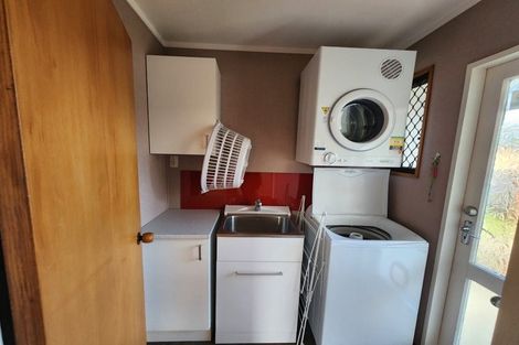 Photo of property in 10b Taurus Place, Kawaha Point, Rotorua, 3010