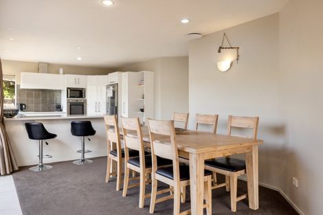 Photo of property in 8 Wouldbank Way, Welcome Bay, Tauranga, 3112