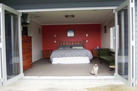 Photo of property in 36 Karamea Street, Whalers Gate, New Plymouth, 4310