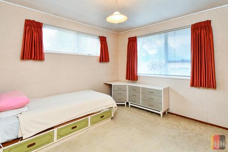 Photo of property in 11 Sandrine Avenue, Clover Park, Auckland, 2019