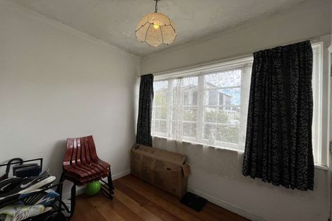 Photo of property in 44-46 Collingwood Street, Waterloo, Lower Hutt, 5011