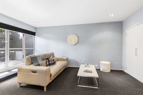 Photo of property in 43a Poto Road, Normandale, Lower Hutt, 5010