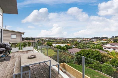 Photo of property in 1171 Whangaparaoa Road, Gulf Harbour, Whangaparaoa, 0930