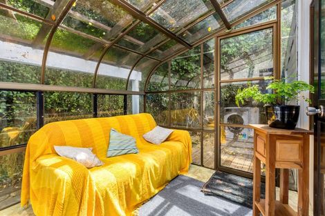 Photo of property in 1/45 Airlie Road, Plimmerton, Porirua, 5026