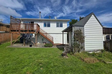 Photo of property in 6 Kekerenga Street, Strathmore Park, Wellington, 6022