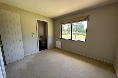 Photo of property in 11 Whiteways Drive, Dairy Flat, Albany, 0792