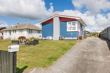 Photo of property in 30 Mccorkindale Street, Feilding, 4702