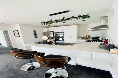 Photo of property in 17 Kutukutu Street, Takanini, 2112