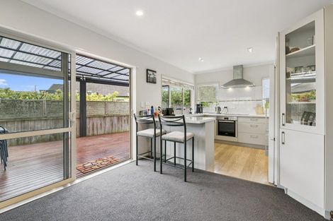 Photo of property in 18a Doment Crescent, Orewa, 0931