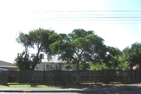 Photo of property in 5 Blease Street, New Lynn, Auckland, 0600