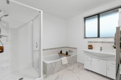 Photo of property in 12 Juniper Place, Burnside, Christchurch, 8053