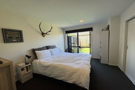 Photo of property in 18 Otaimako Place, Mangere, Auckland, 2022