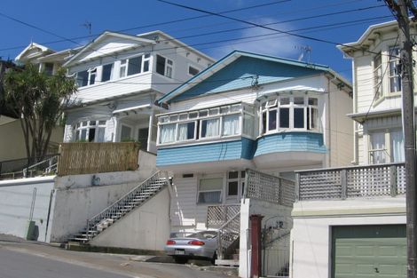 Photo of property in 2/29 Austin Street, Mount Victoria, Wellington, 6011
