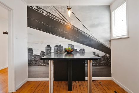 Photo of property in 88 Taikata Road, Te Atatu Peninsula, Auckland, 0610