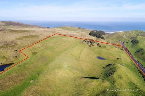 Photo of property in 569 Karioitahi Road, Lake Puketi, Waiuku, 2683