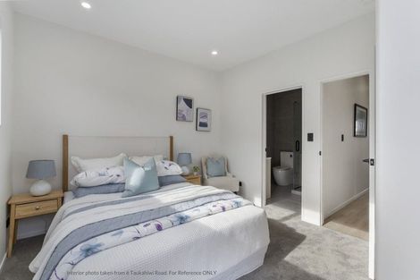 Photo of property in 10 Taukahiwi Road, Pukekohe, 2120