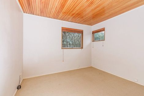 Photo of property in 33 Meadowvale Avenue, Forrest Hill, Auckland, 0620