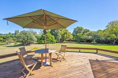 Photo of property in 105-109 Greenwood Boulevard, Otaki, 5512