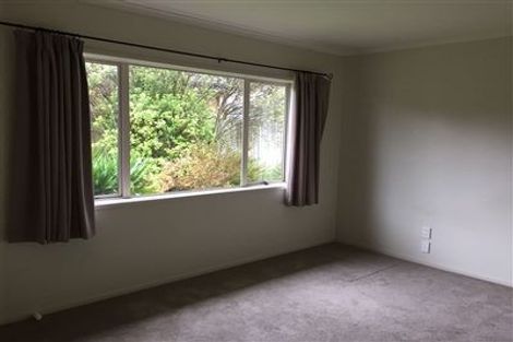 Photo of property in 12 Trevors Place, Pukekohe, 2120