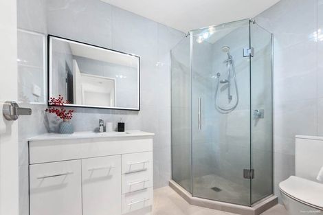 Photo of property in 18a Dana Place, Somerville, Auckland, 2014