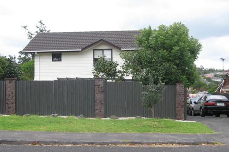 Photo of property in 1/52 Edgeworth Road, Glenfield, Auckland, 0629