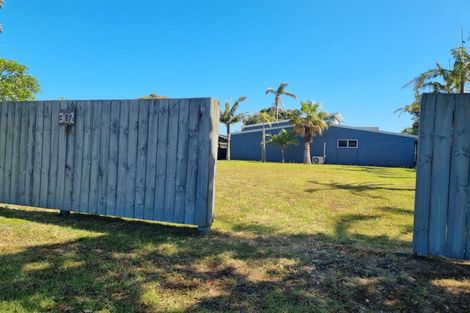 Photo of property in 302 Kenwood Drive, Matarangi, Whitianga, 3592