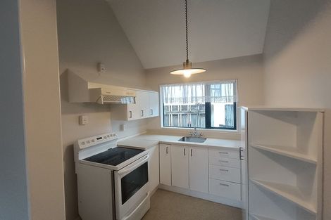 Photo of property in 3/990 High Street, Avalon, Lower Hutt, 5011