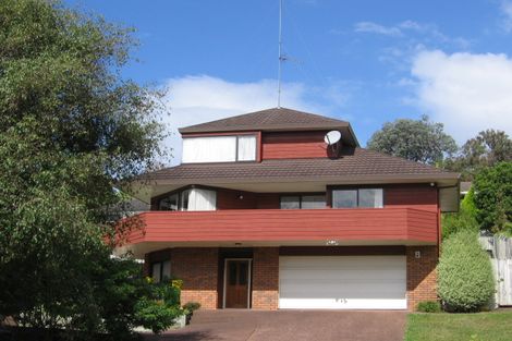 Photo of property in 20 Bayside Drive, Browns Bay, Auckland, 0630