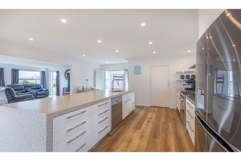 Photo of property in 175 Kennedys Hill Road, Cust, Rangiora, 7471