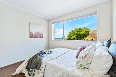 Photo of property in 1/40 Beulah Avenue, Rothesay Bay, Auckland, 0630