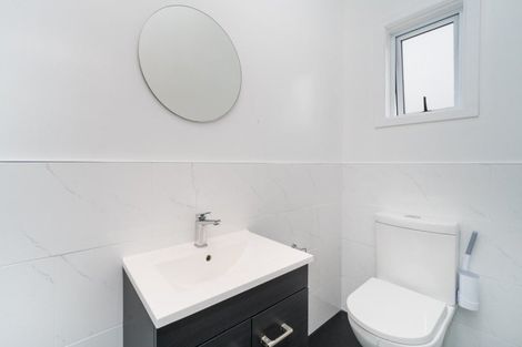 Photo of property in 100 West Street, Feilding, 4702