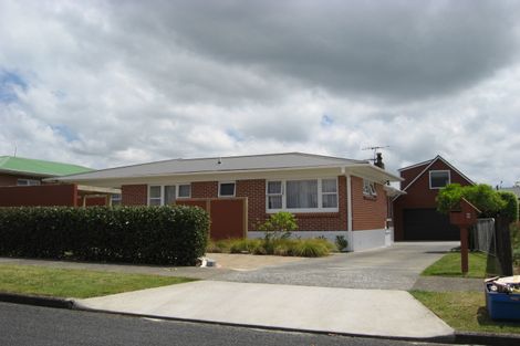 Photo of property in 9 Phillip Street, Pukekohe, 2120