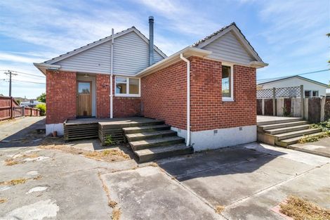 Photo of property in 15 Glenfield Crescent, Mairehau, Christchurch, 8052