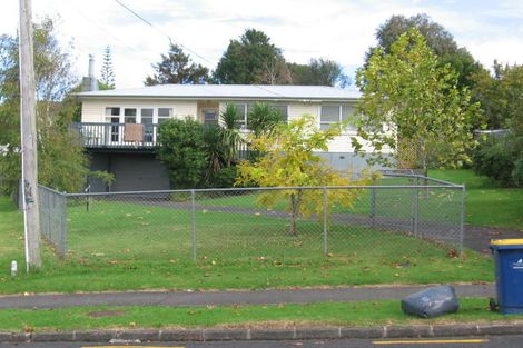 Photo of property in 9 Claridge Street, Glen Eden, Auckland, 0602