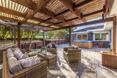 Photo of property in 11 Picasso Drive, West Harbour, Auckland, 0618