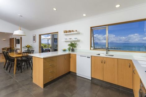 Photo of property in 19 Davies Drive, Atawhai, Nelson, 7010