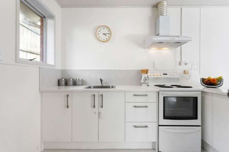 Photo of property in 1/14 Aotea Road, Glen Eden, Auckland, 0602