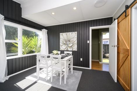 Photo of property in 20 Apollo Parade, Milson, Palmerston North, 4414