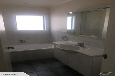 Photo of property in 37 Kingsley Street, Westmere, Auckland, 1022