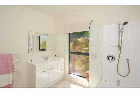 Photo of property in 1a Oakridge Drive, Kerikeri, 0230