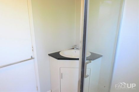 Photo of property in 15 Bellringer Road, Massey, Auckland, 0614