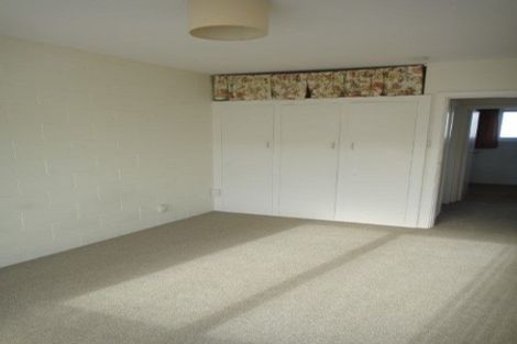Photo of property in 2/99 Aikmans Road, Merivale, Christchurch, 8014