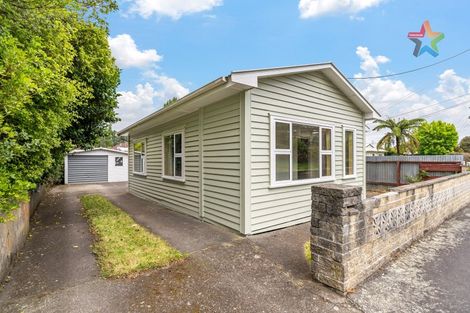 Photo of property in 8 Golf Road, Manor Park, Lower Hutt, 5019