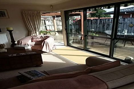 Photo of property in 2 Moffat Way, Bethlehem, Tauranga, 3110