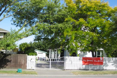 Photo of property in 76 Russley Road, Russley, Christchurch, 8042