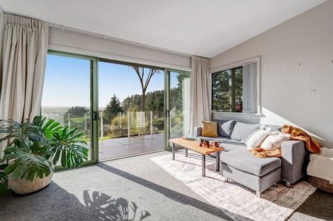 Photo of property in 91 Mangakura Road, Helensville, 0875