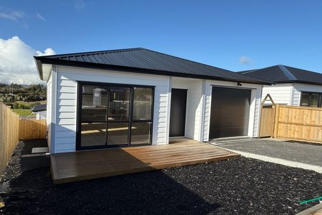 Photo of property in 71 Tributary Parade, Karaka, Papakura, 2113