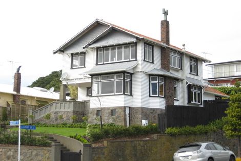 Photo of property in 115 Liardet Street, New Plymouth, 4310